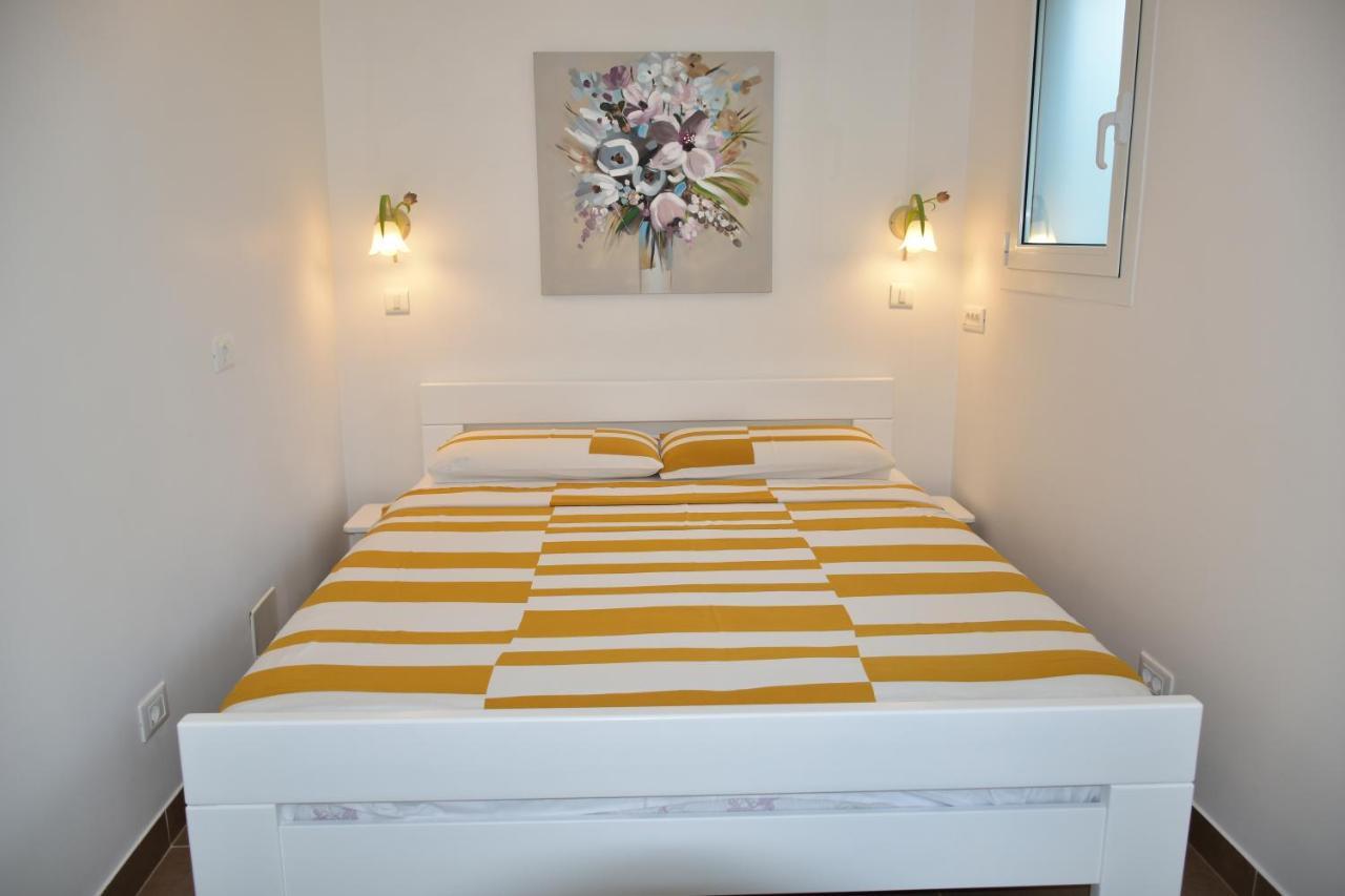 Holiday Home M&M Novigrad  Exterior photo