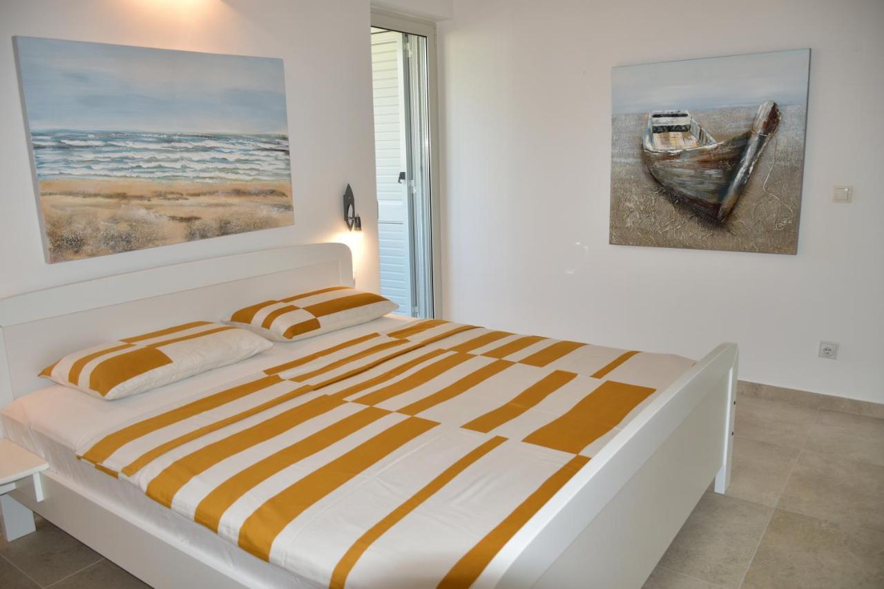 Holiday Home M&M Novigrad  Exterior photo